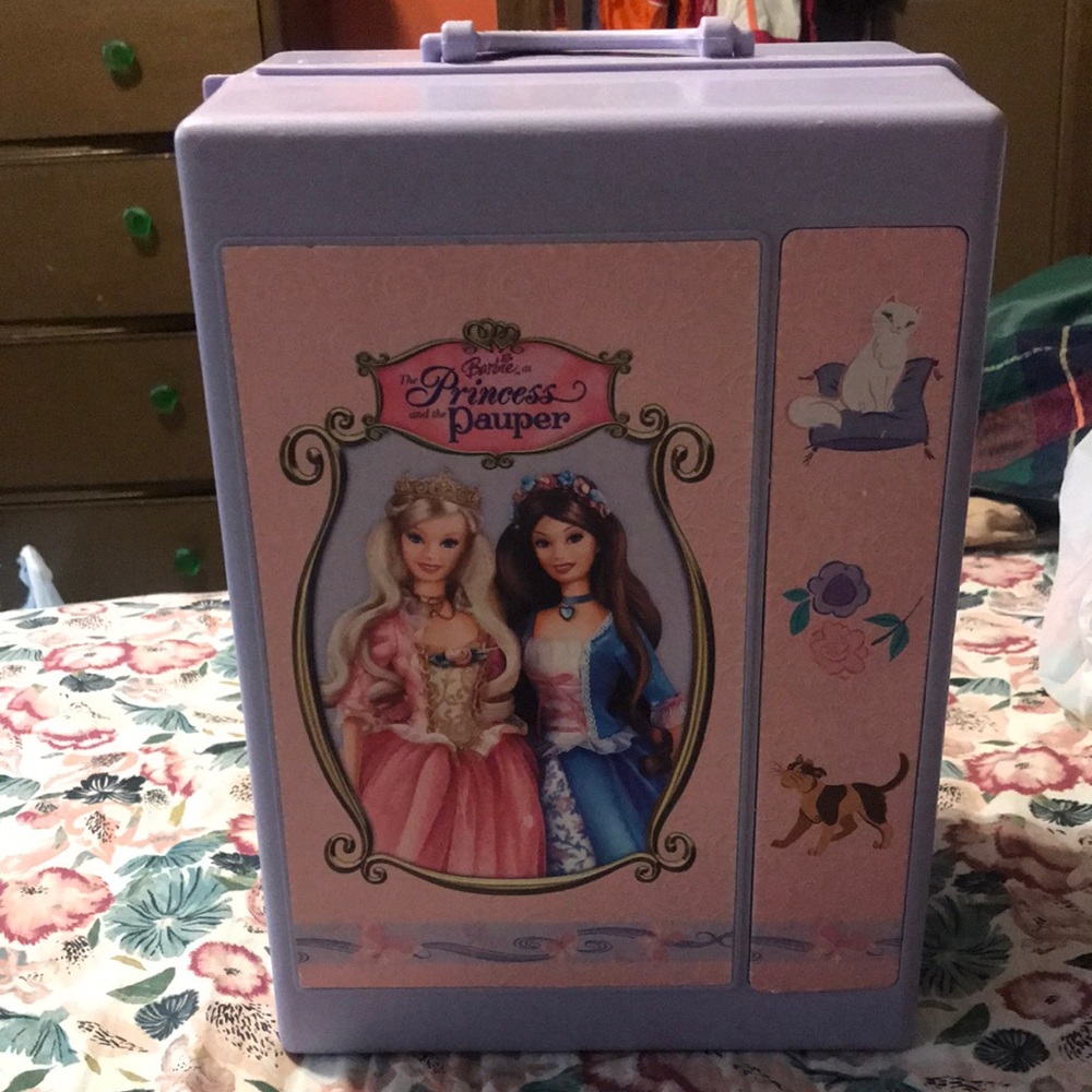 Vtg 2002 Barbie Princess and the Pauper Doll Case